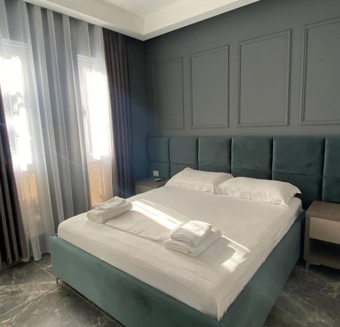 Hotel Leodori 2 Shëngjin 公寓